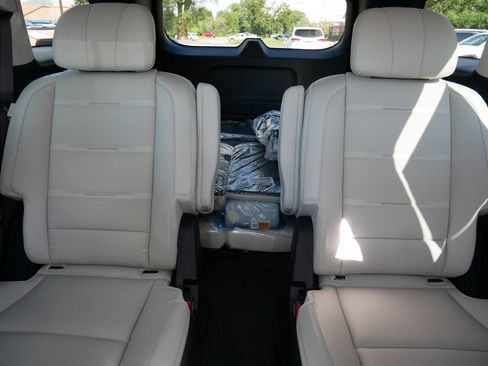 New 2026 Hyundai Palisade Calligraphy image 7