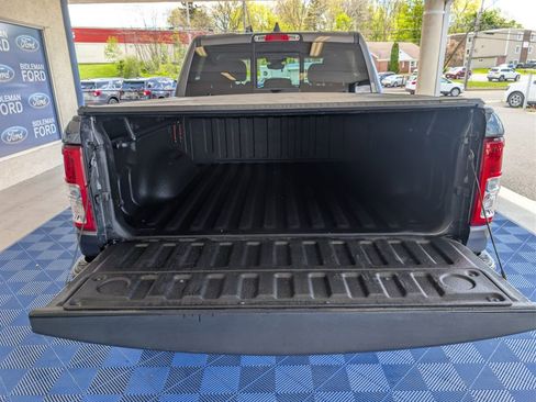 Used 2019 RAM 1500 Big Horn AWD/4WD image 32