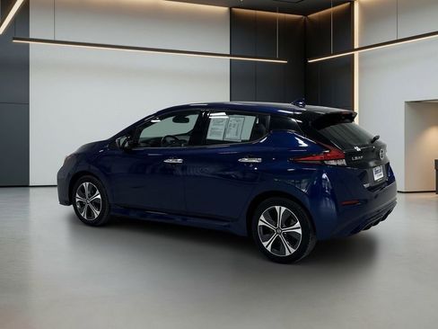 Used 2020 Nissan Leaf SL Plus FWD image 3