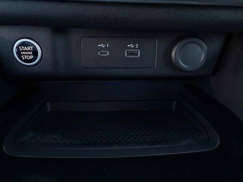 Used 2023 Nissan Rogue S AWD/4WD image 26