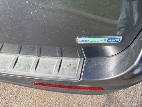 Used 2020 Ford Explorer XLT w/ Equipment Group 202A image 53