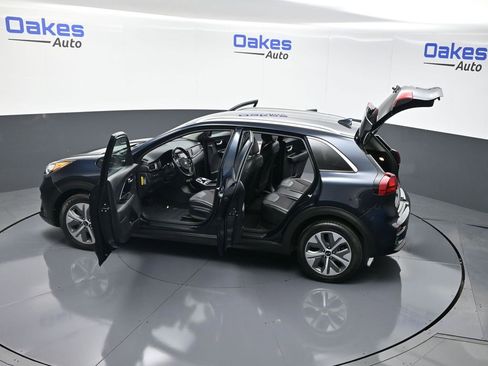 Certified 2019 Kia Niro EX w/ Cold Weather Package 2.0 image 58