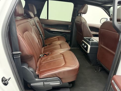 Used 2024 Ford Expedition Max Limited AWD/4WD image 24