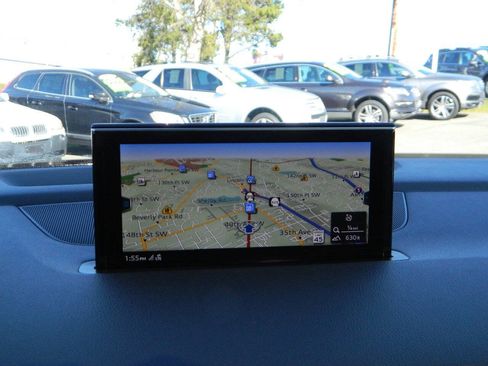 Used 2018 Audi Q7 3.0T Prestige image 21