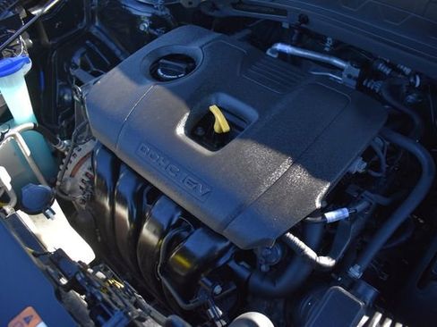 Used 2023 Kia Seltos LX image 32