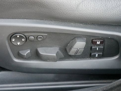 Used 2007 BMW 530xi Sedan image 13