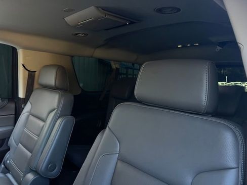 Used 2020 GMC Yukon XL Denali w/ Denali Premium Package image 22