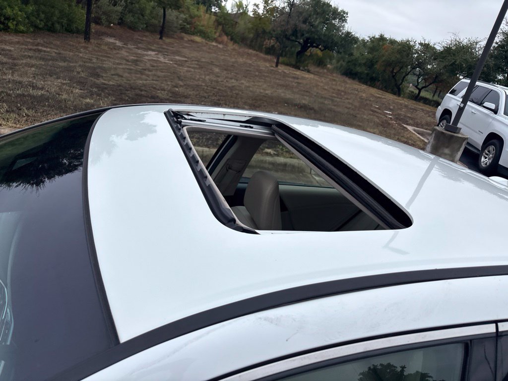 Used 2015 Honda Accord EX-L image 10