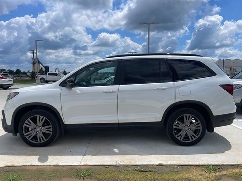 Used 2022 Honda Pilot Sport image 8