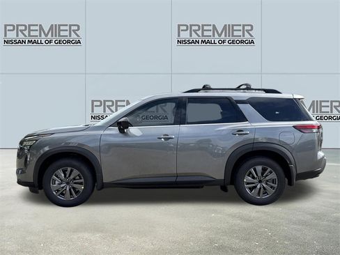 New 2026 Nissan Pathfinder SV w/ SV Premium Package FWD image 22