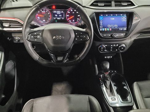 Used 2021 Chevrolet TrailBlazer RS w/ Convenience Package FWD image 22