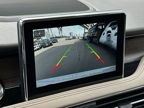 Used 2022 Lincoln Corsair Reserve image 19