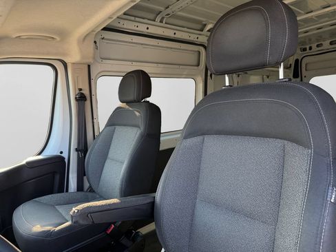 Used 2015 RAM ProMaster 2500 w/ Premium Appearance Group FWD image 22