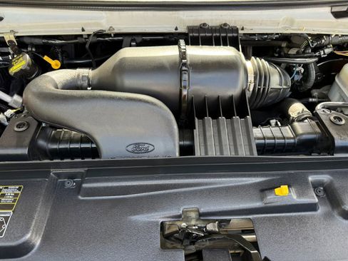 Used 2013 Ford E-150 and Econoline 150 RWD image 28