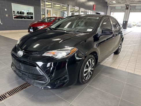 Used 2017 Toyota Corolla LE w/ Carpet Mat Package (TMS) image 8