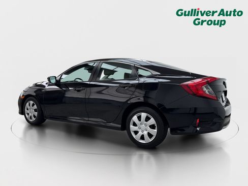 Used 2019 Honda Civic LX image 4