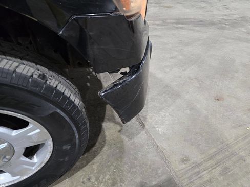 Used 2010 Ford F150 XLT image 25