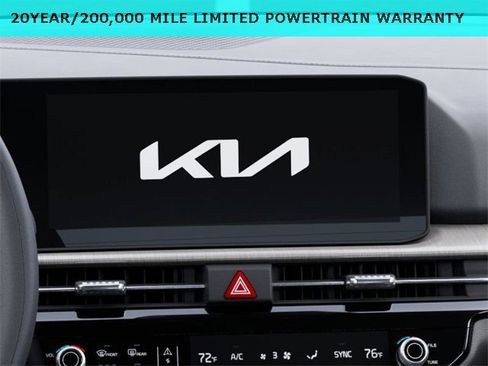 New 2026 Kia Sportage X-Line w/ X-Line Technology Package image 20