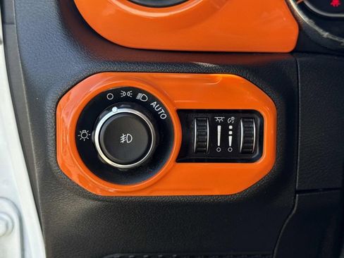 Used 2021 Jeep Wrangler Unlimited Sport AWD/4WD image 32