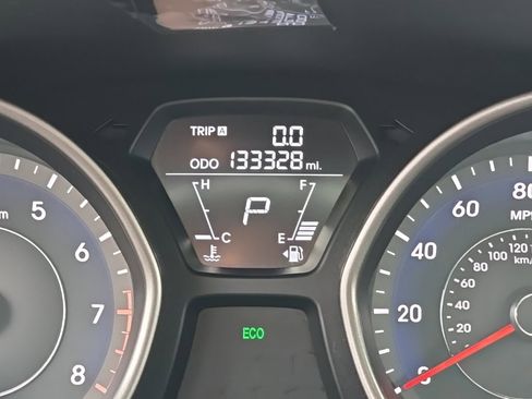 Used 2013 Hyundai Elantra Limited image 12