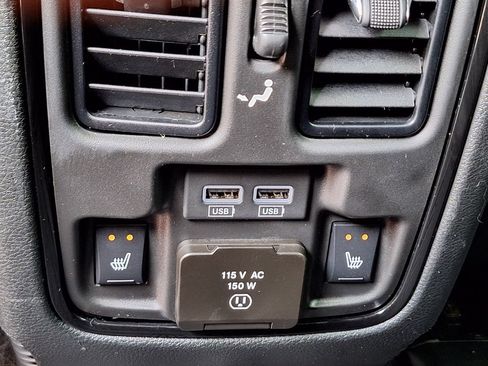 Used 2022 Dodge Durango SRT w/ SRT Interior Appearance Group AWD/4WD image 14