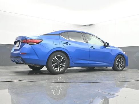 Used 2024 Nissan Sentra SV FWD image 42