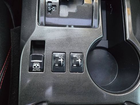 Used 2015 Toyota 4Runner Trail Premium AWD/4WD image 34