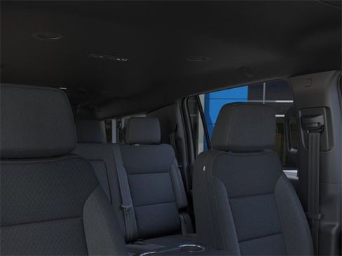 New 2025 Chevrolet Suburban LS image 24