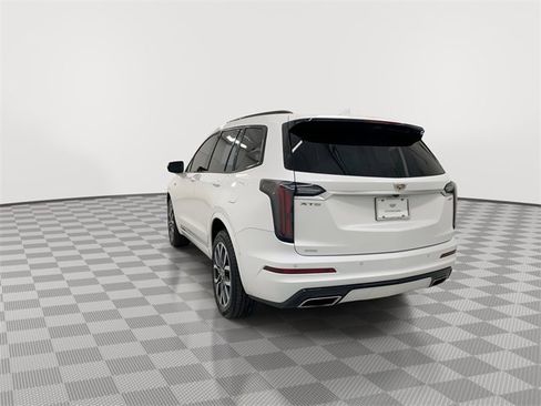 Certified 2024 Cadillac XT6 Sport w/ Technology Package image 8