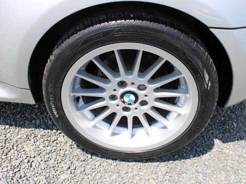 Used 2002 BMW Z3 3.0i RWD image 19