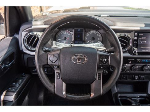 Used 2020 Toyota Tacoma 4x4 Double Cab image 22