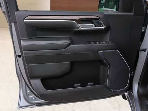Used 2023 GMC Sierra 1500 Elevation RWD image 21