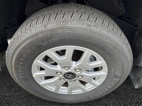 Certified 2025 Toyota Tacoma SR5 image 11