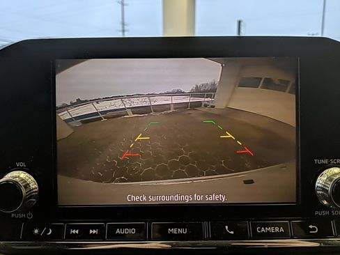 Used 2022 Mitsubishi Outlander ES image 21