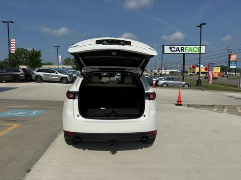 Used 2017 MAZDA CX-5 Touring w/ Preferred Equipment Package AWD/4WD image 12