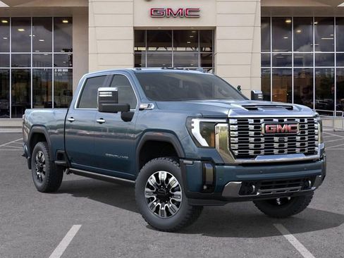 New 2026 GMC Sierra 2500 Denali w/ Denali Reserve Package image 7