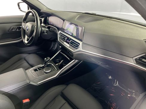 Used 2020 BMW 330i xDrive Sedan w/ Convenience Package image 29