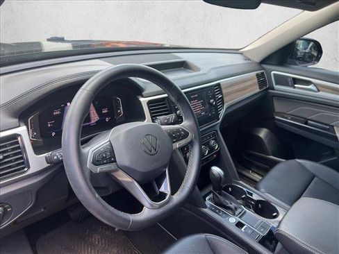 Used 2021 Volkswagen Atlas SEL FWD image 9