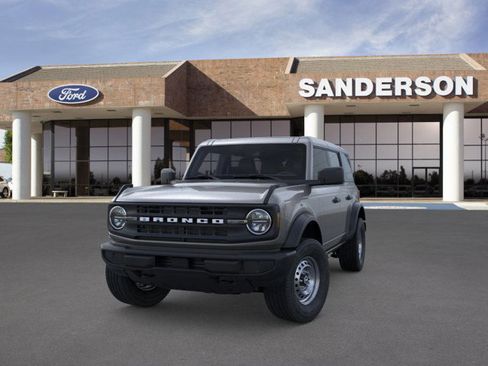 New 2025 Ford Bronco 4-Door image 2