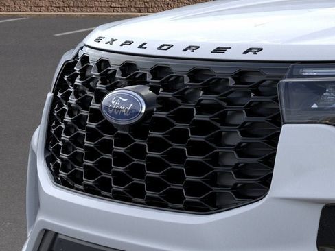 New 2026 Ford Explorer ST-Line w/ ST-Line Street Pack RWD image 17