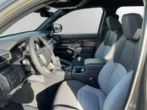 New 2026 Toyota Tacoma TRD Off-Road image 9