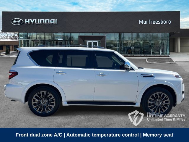 Used 2023 Nissan Armada Platinum w/ Captain's Chairs Package AWD/4WD image 4