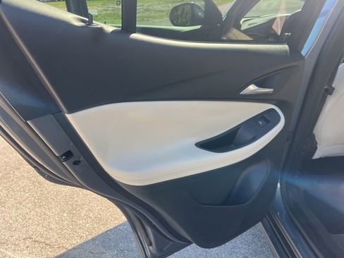 Used 2022 Buick Encore GX Essence w/ Advanced Technology Package image 41