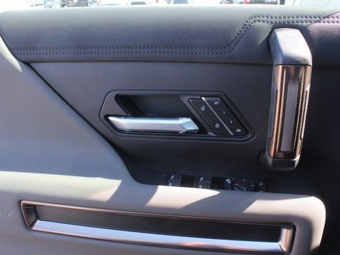 New 2025 GMC Hummer EV 3X w/ Extreme Off-Road Package image 19