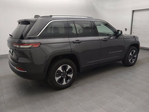Used 2023 Jeep Grand Cherokee 4WD 4xe image 10