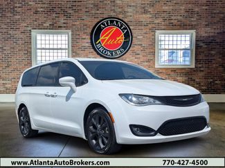 Used 2018 Chrysler Pacifica Touring Plus w/ S Appearance Package video 1