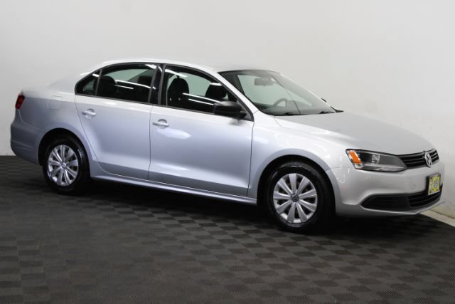 Used 2012 Volkswagen Jetta S FWD image 1