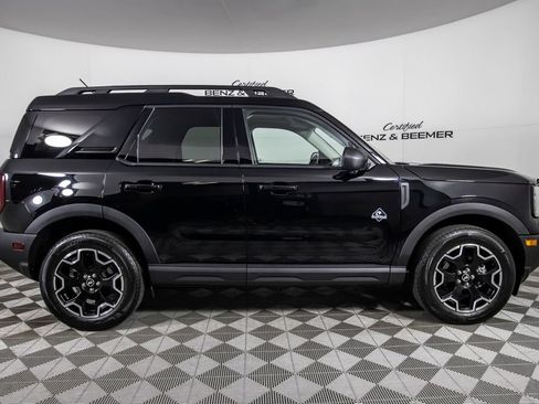 Used 2025 Ford Bronco Sport Outer Banks w/ Outer Banks Tech Package+ AWD/4WD image 3