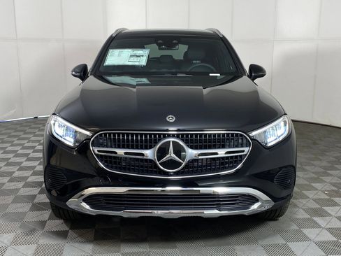 Used 2026 Mercedes-Benz GLC 300 4MATIC image 5