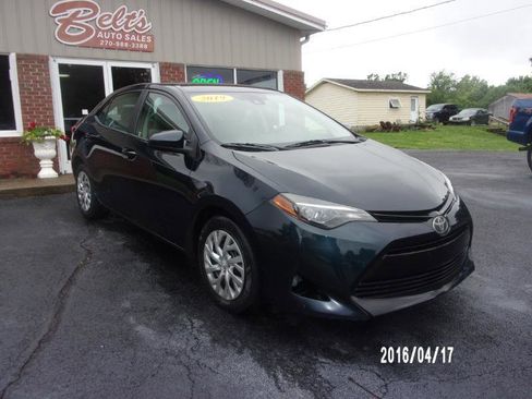 Used 2019 Toyota Corolla LE FWD image 3